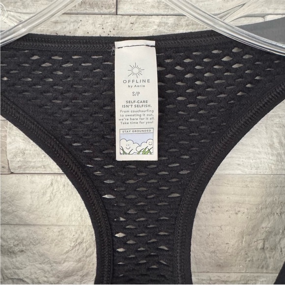 aerie Offline Seamless Laser Cutout Detail Black Workout Athletic Romper - Picture 6 of 6